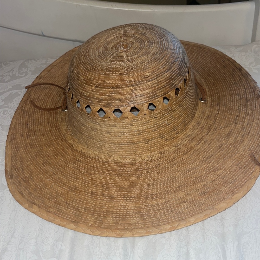 Tula Natural Tan Wide-Brim Straw Sun Hat with Vent Detail - Picture 5 of 7